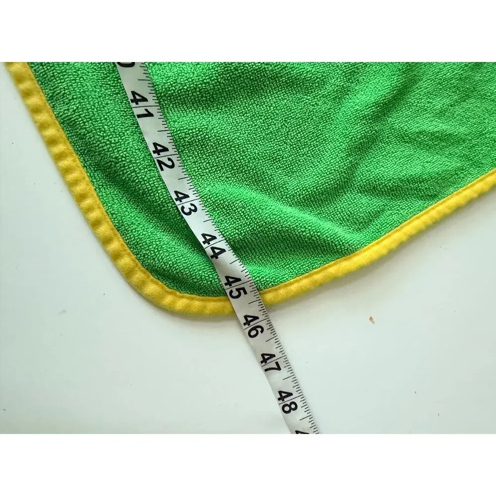 Norwex Kids Towel - Super Absorbent Apple Green with Yellow Trim